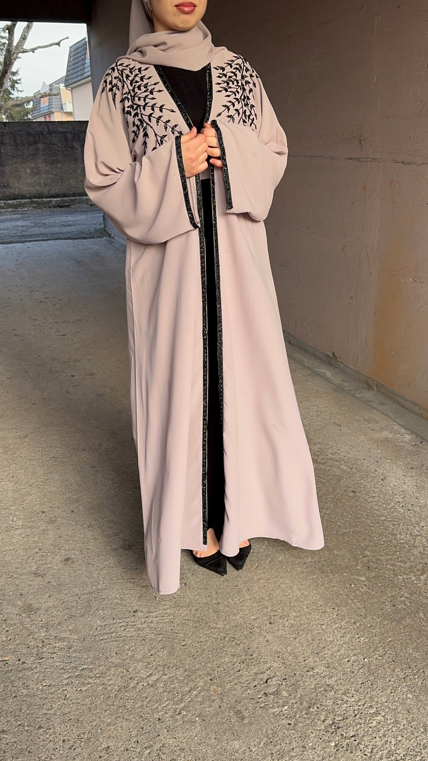 Abaya Freesia